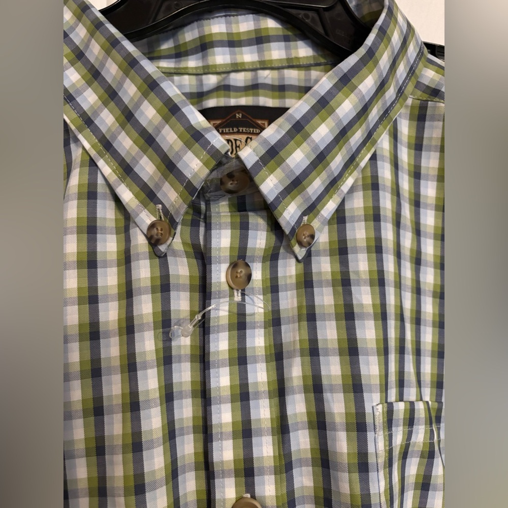 Short sleeve button down - Picture 2 of 3